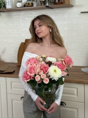 Цветочная подписка S